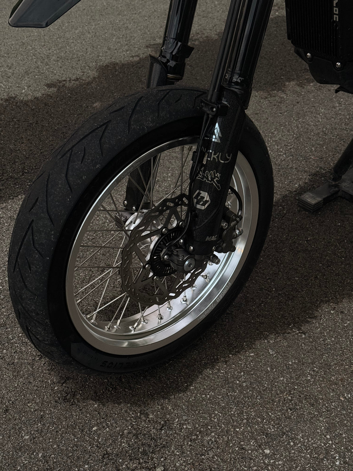 Surron Ultra Bee 17" Supermoto Wheelset - Black/Chrome Finish