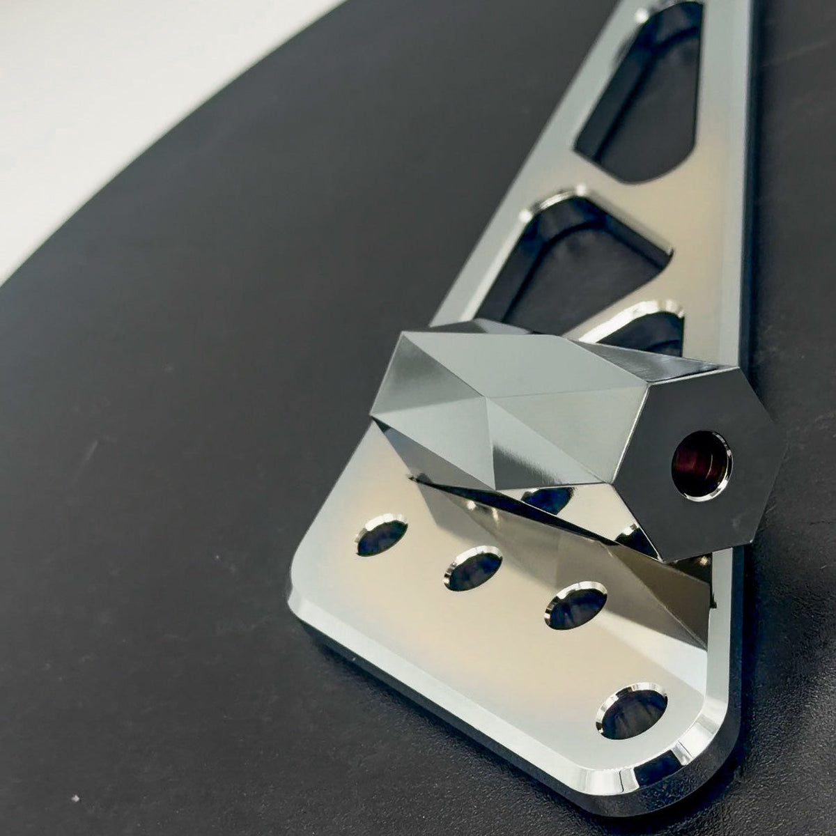 KyVex Billet Ultra Bee Foot Lock